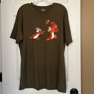 Disney Chip and Dale Acorn Big Characters T-Shirt. Unisex. Size XL
